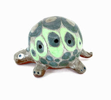 Load image into Gallery viewer, Turtle Ocarina 2