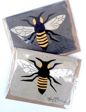 Load image into Gallery viewer, Bee Collaged Card